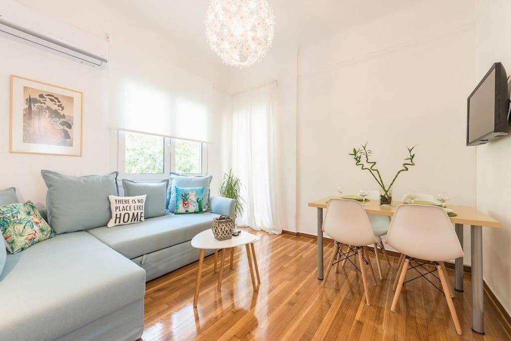 Casa Pamisou Near Attiki Metro Station